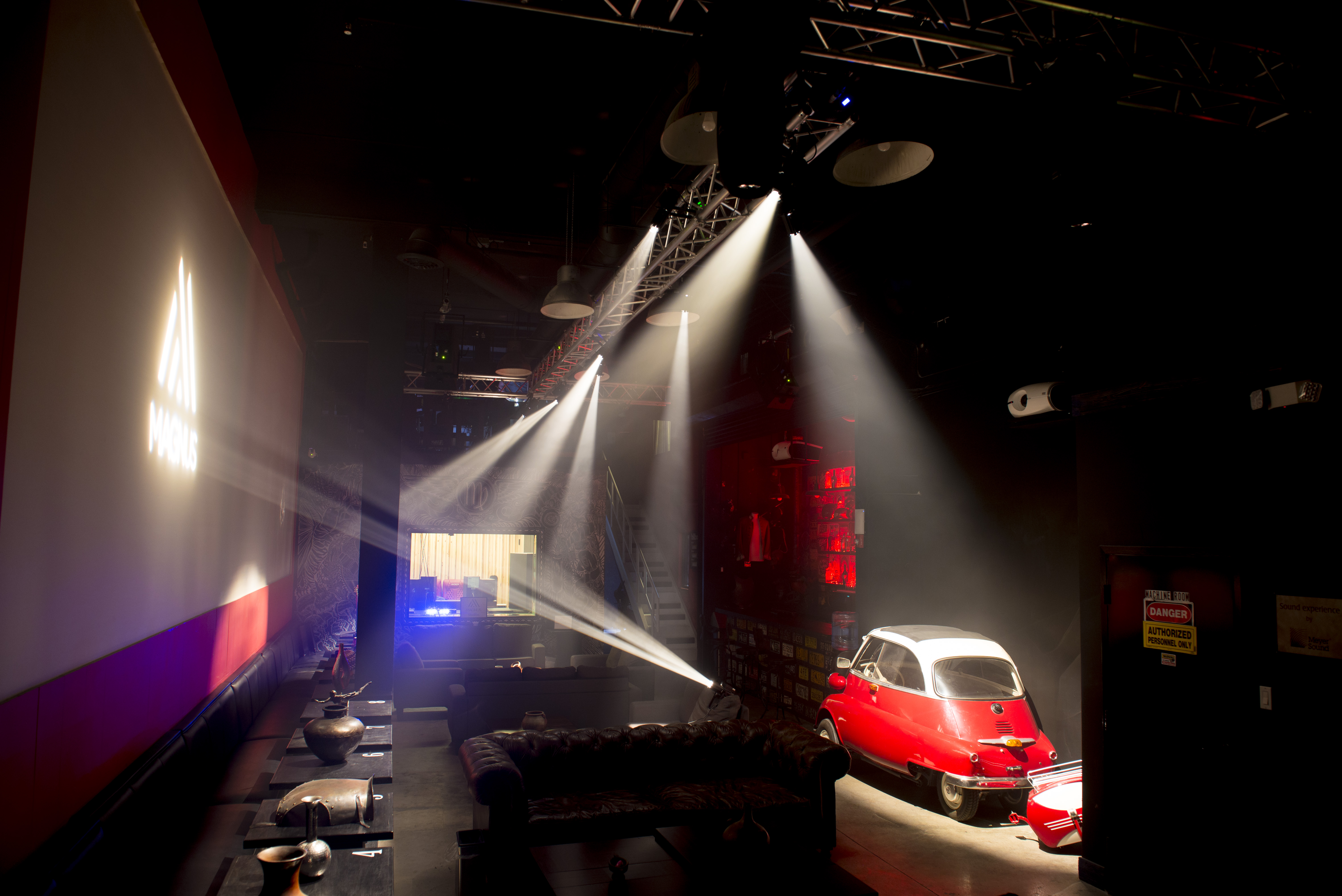 Chauvet DJ Hurricane Haze 4D